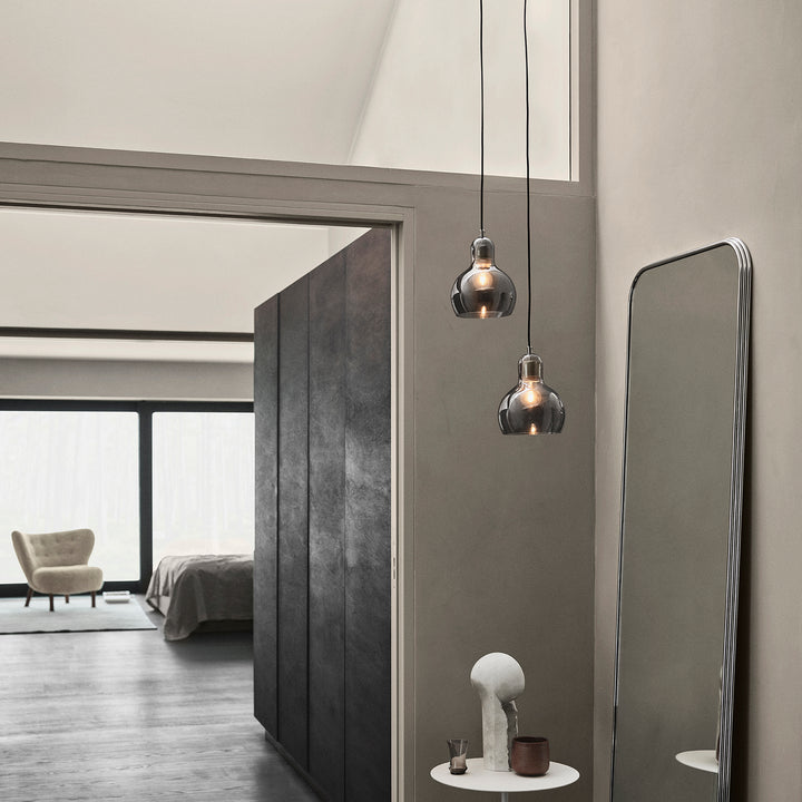 Mega Bulb Pendant Light SR2