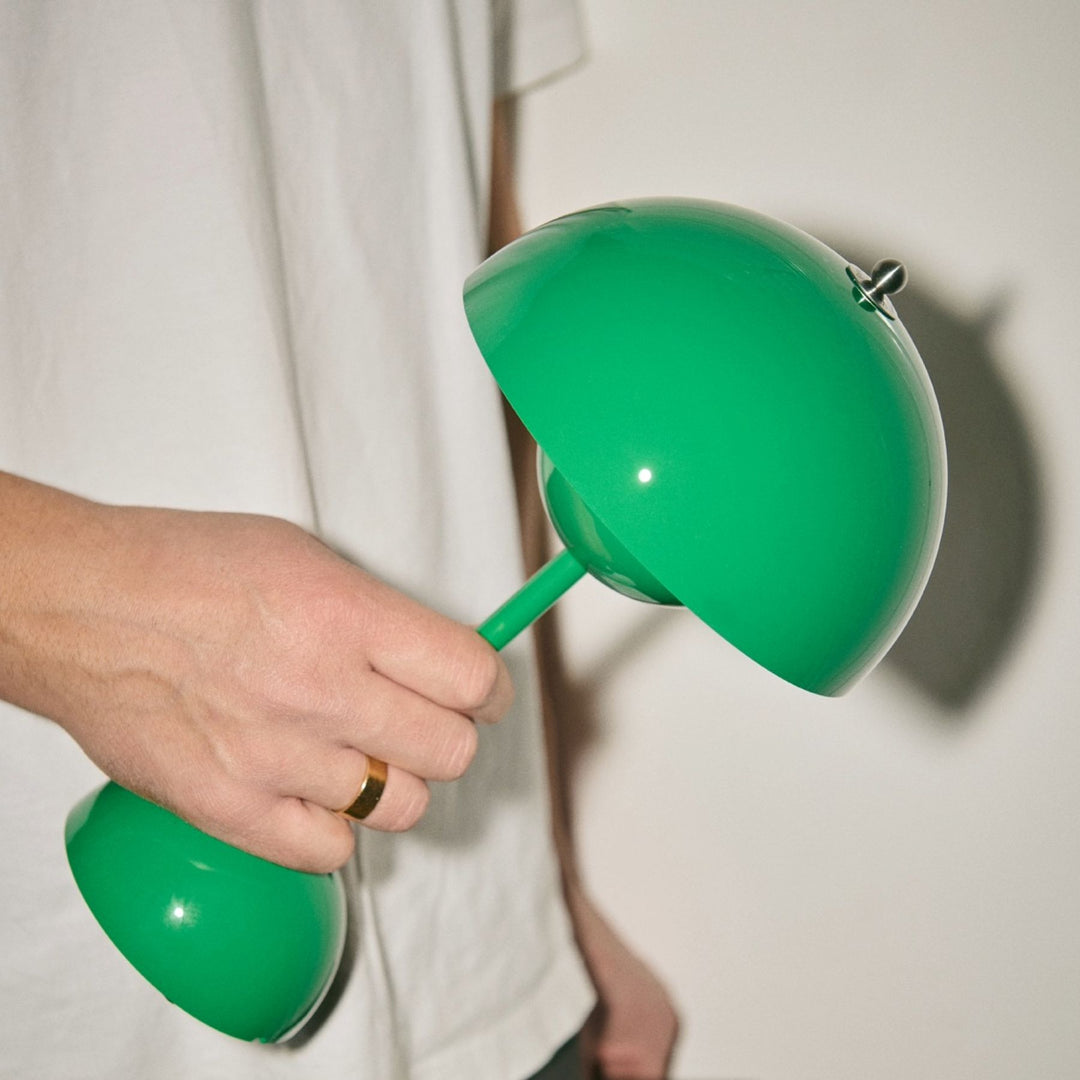 Flowerpot Portable Lamp VP9 Mg